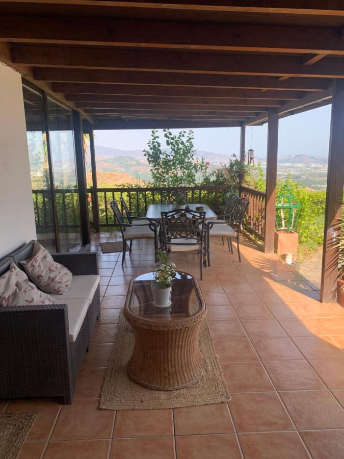 Homestay El Paraiso De *